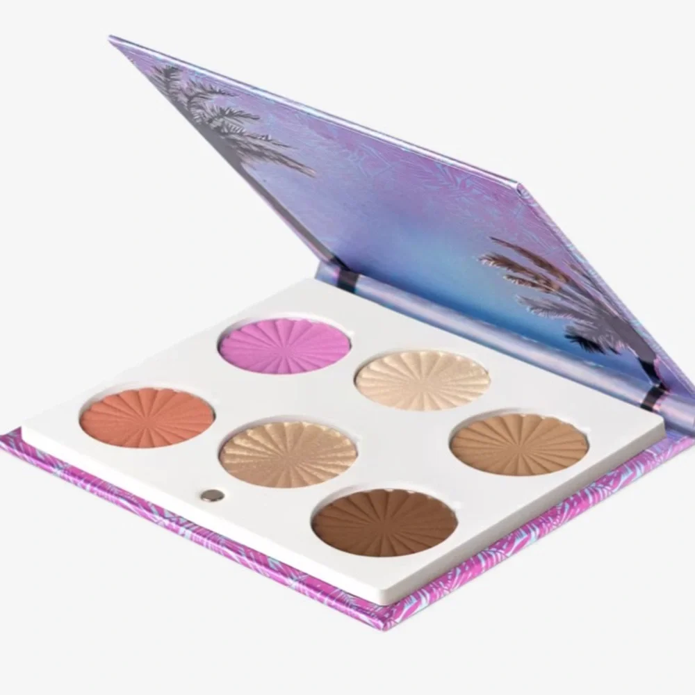 OFRA Bienvenidos A Miami Mini Mix Face Palette blush, highlighters & bronzers
